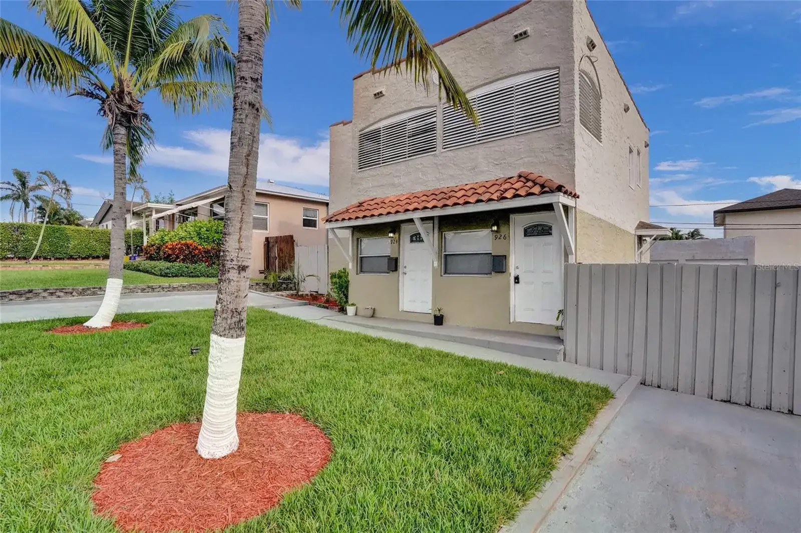 924 Mcintosh Street, West Palm Beach FL 33405 photo 4