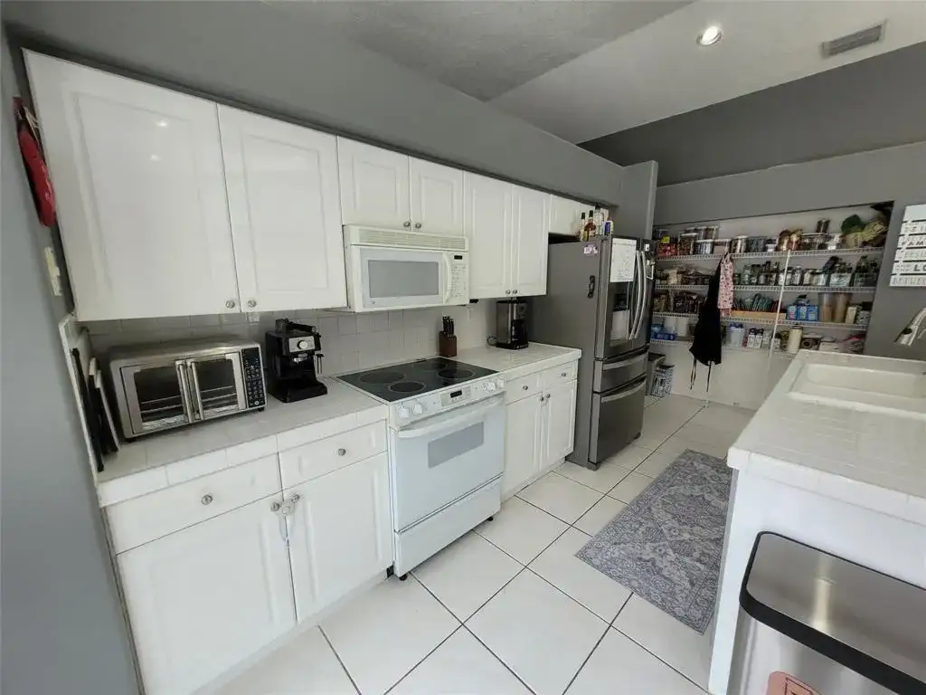 6416 Barton Creek Circle, Lake Worth FL 33463 photo 3