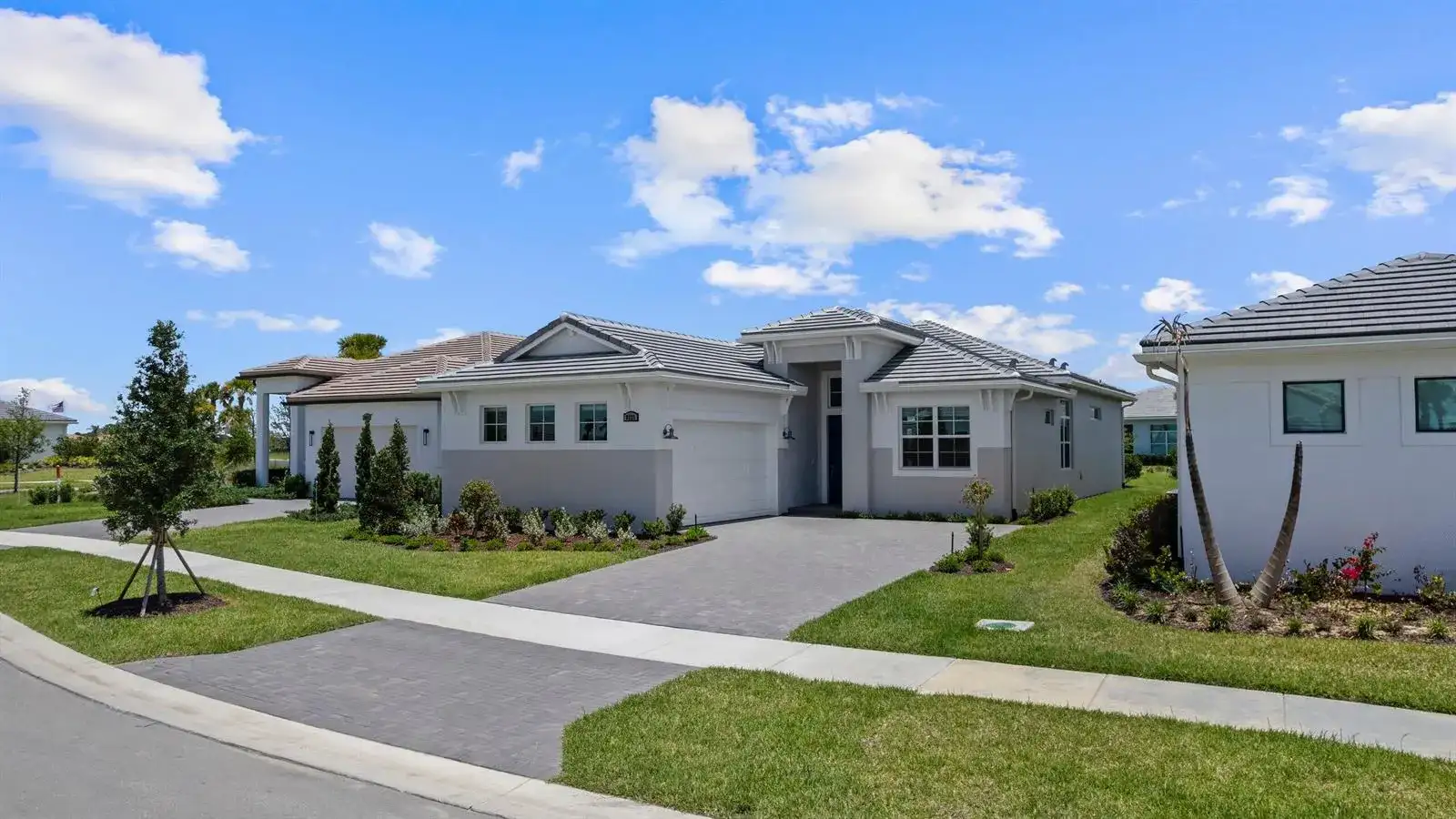 8225 SW Valsovano Way, Port St. Lucie FL 34987 photo 2