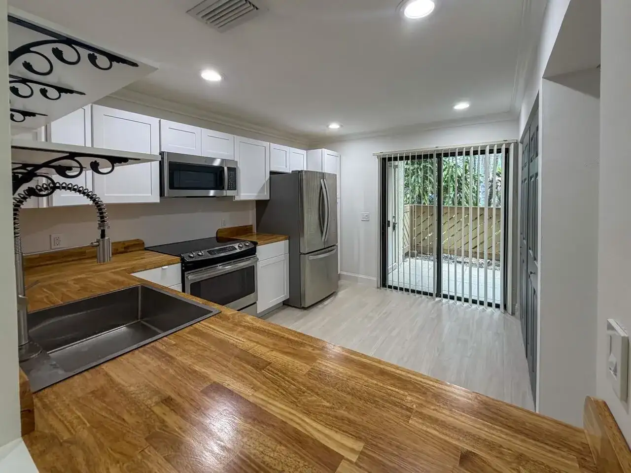 13165 Chadwick Court # 26, Wellington FL 33414 photo 3