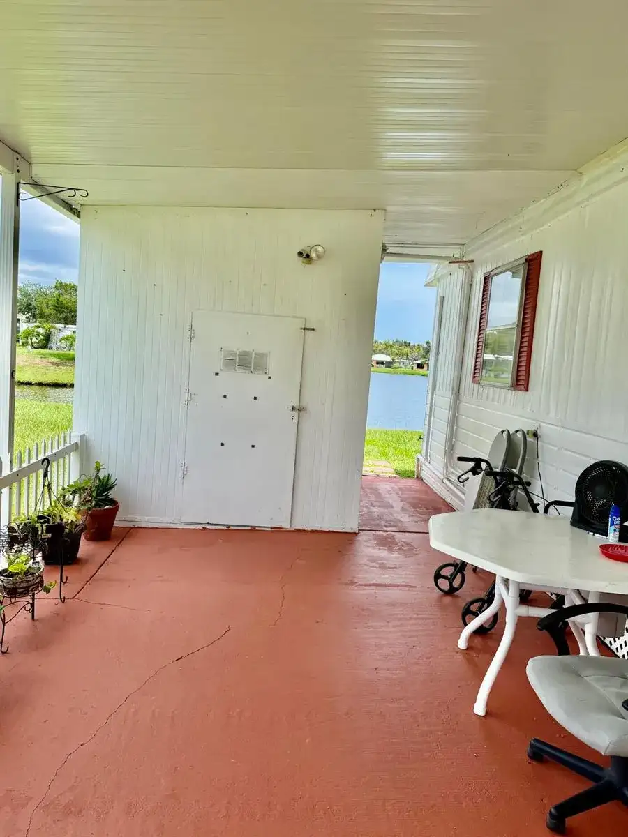 19 Rio Verde Way, Port St. Lucie FL 34952 photo 5
