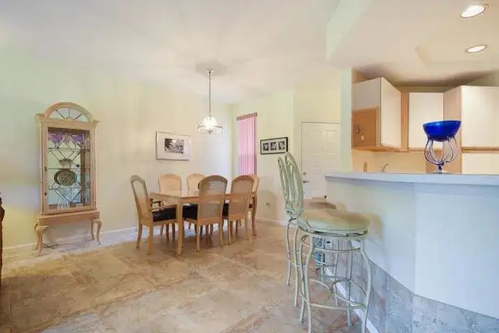 101 Muirfield Court # f, Jupiter FL 33458 photo 5