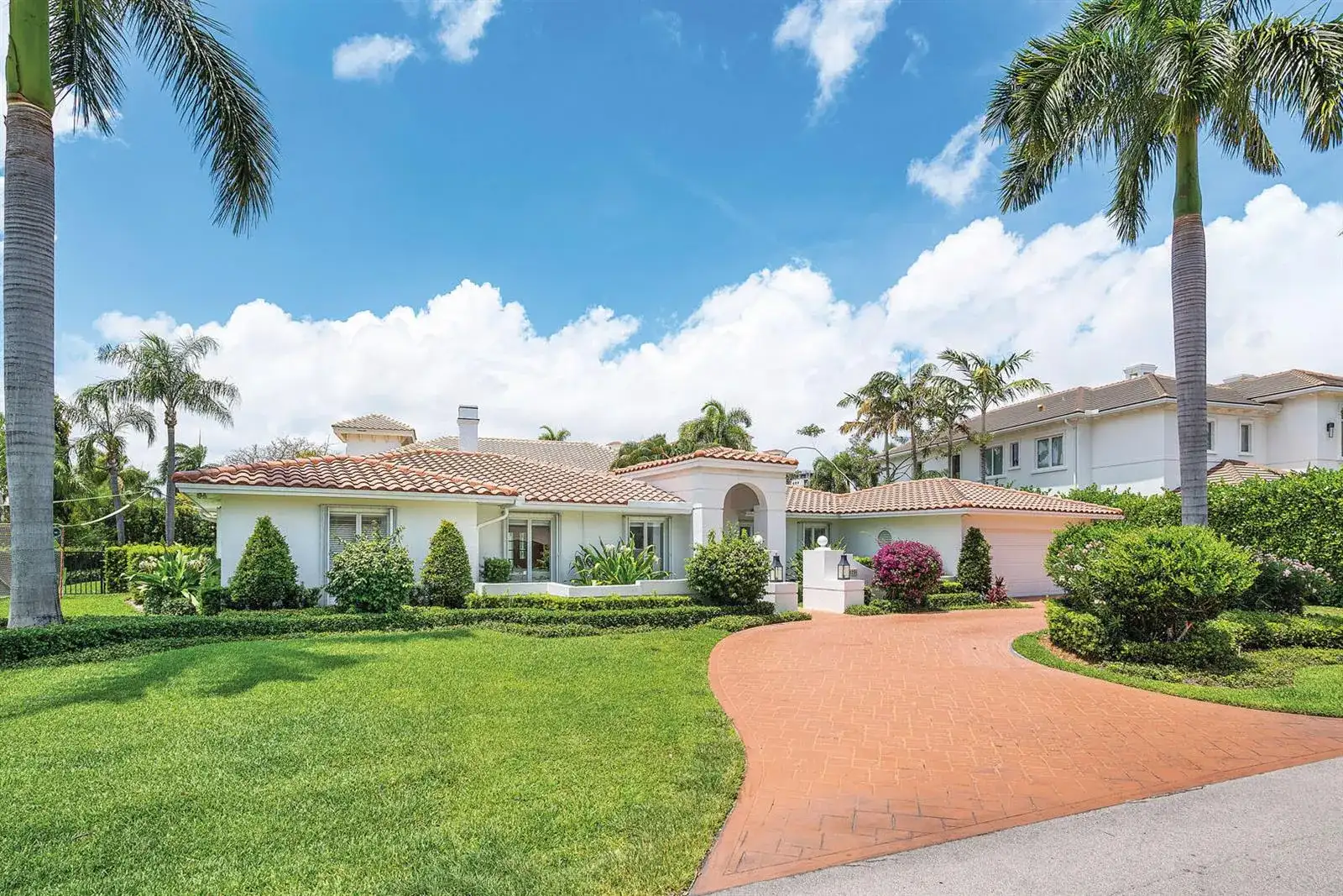 1251 Thatch Palm Drive, Boca Raton FL 33432 photo 3