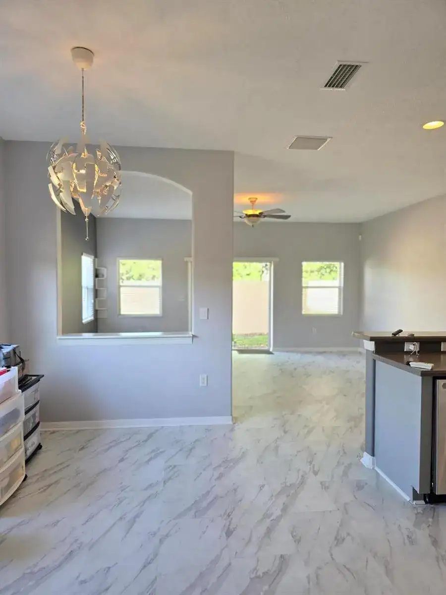 1112 Andrew Aviles Circle, Tampa FL 33619 photo 2