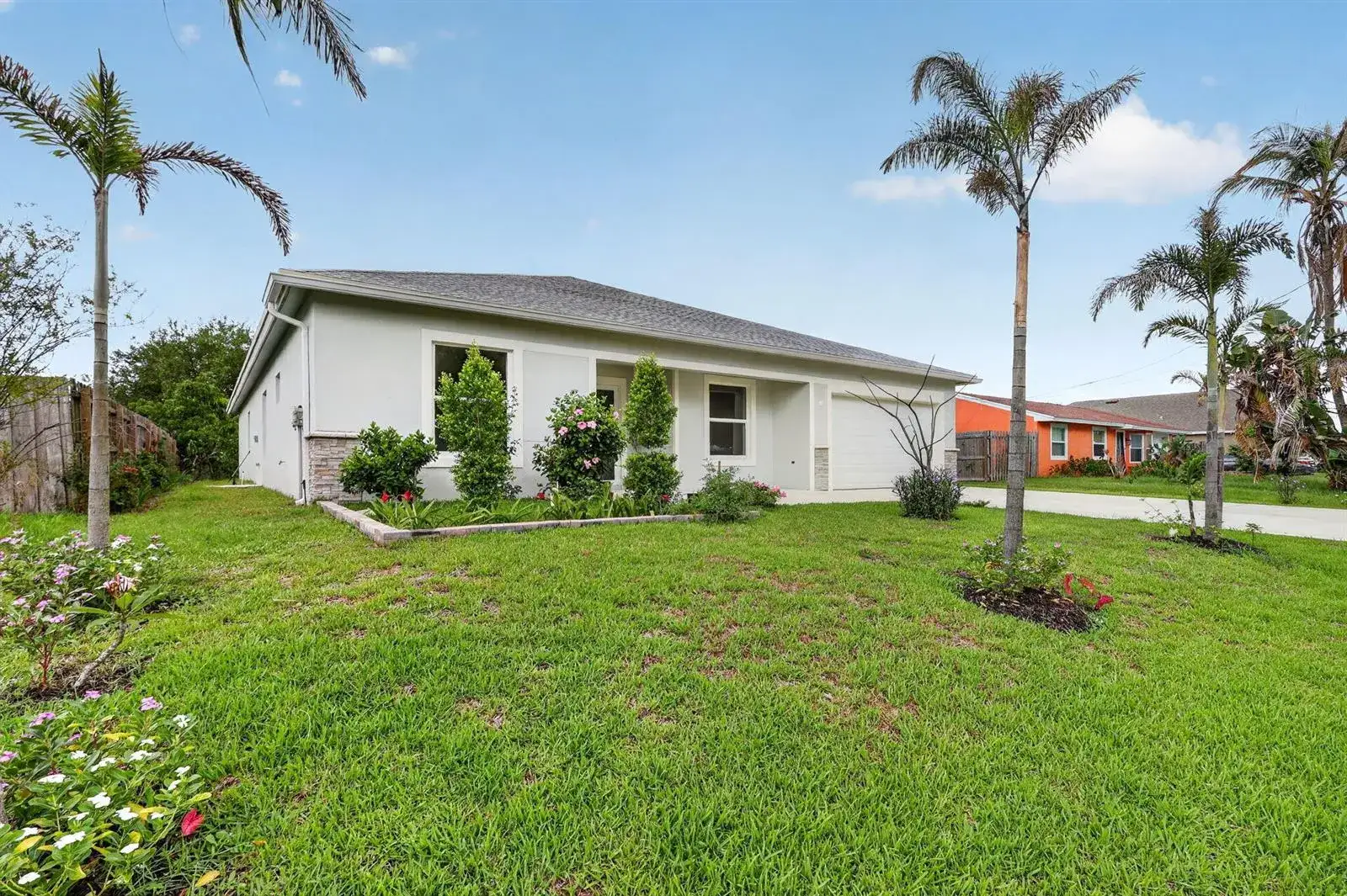 1974 SW Idaho Lane, Port St. Lucie FL 34953 photo 2