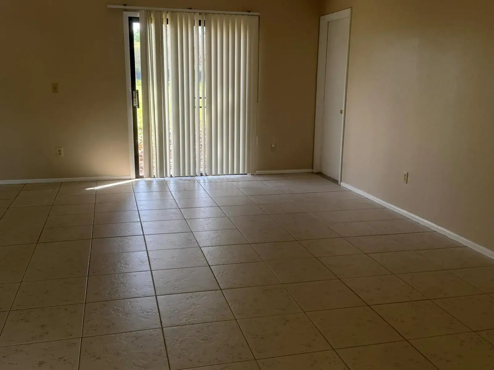1131 SE Parrish Court, Port St. Lucie FL 34952 photo 2