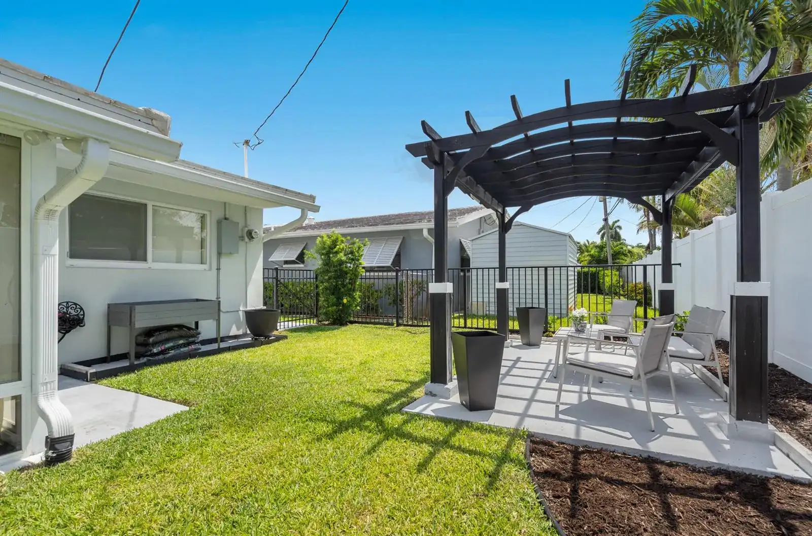 2110 NE 55th Street, Fort Lauderdale FL 33308 photo 4