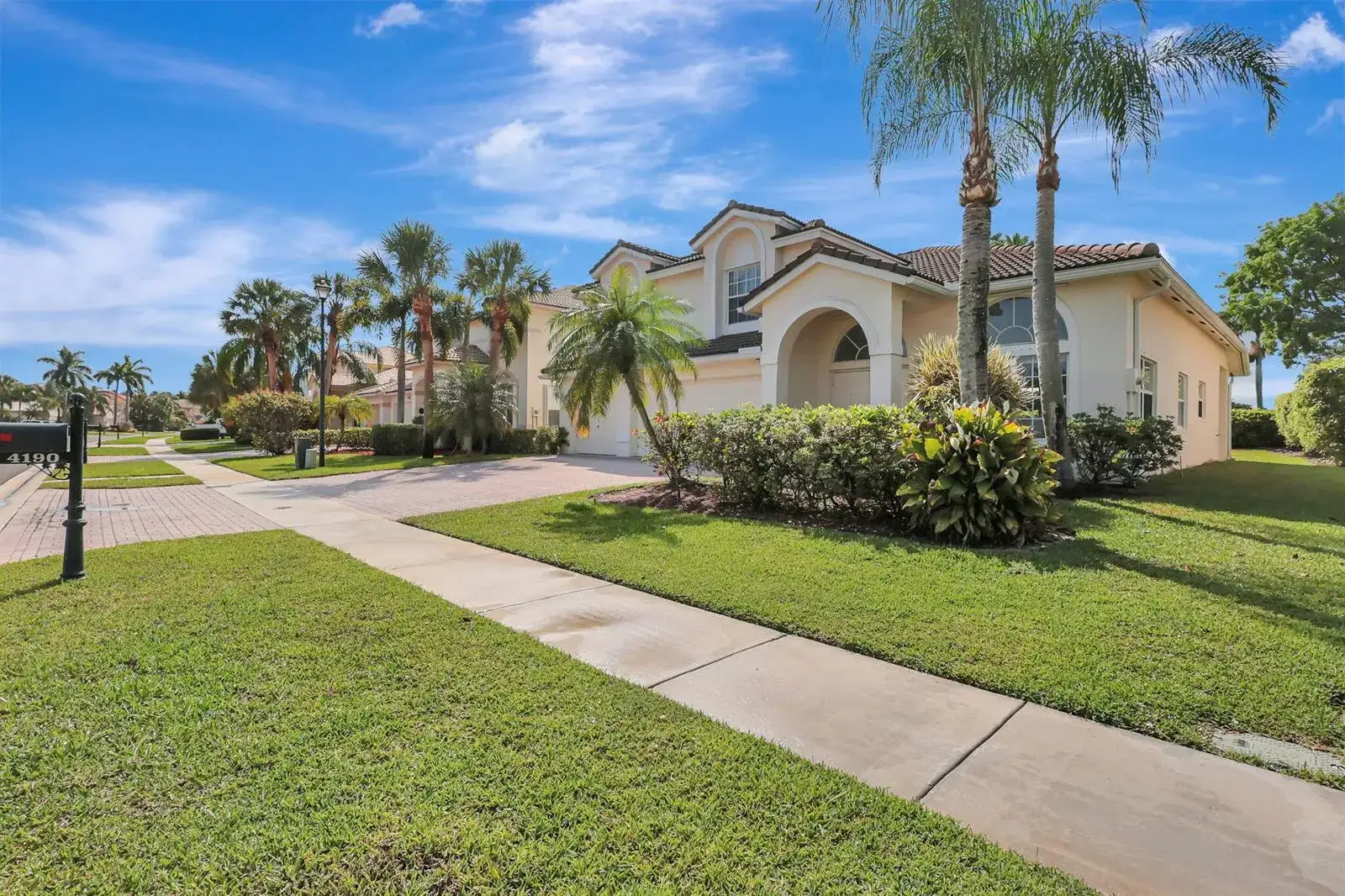 4190 Bahia Isle Circle, Wellington FL 33449 photo 4