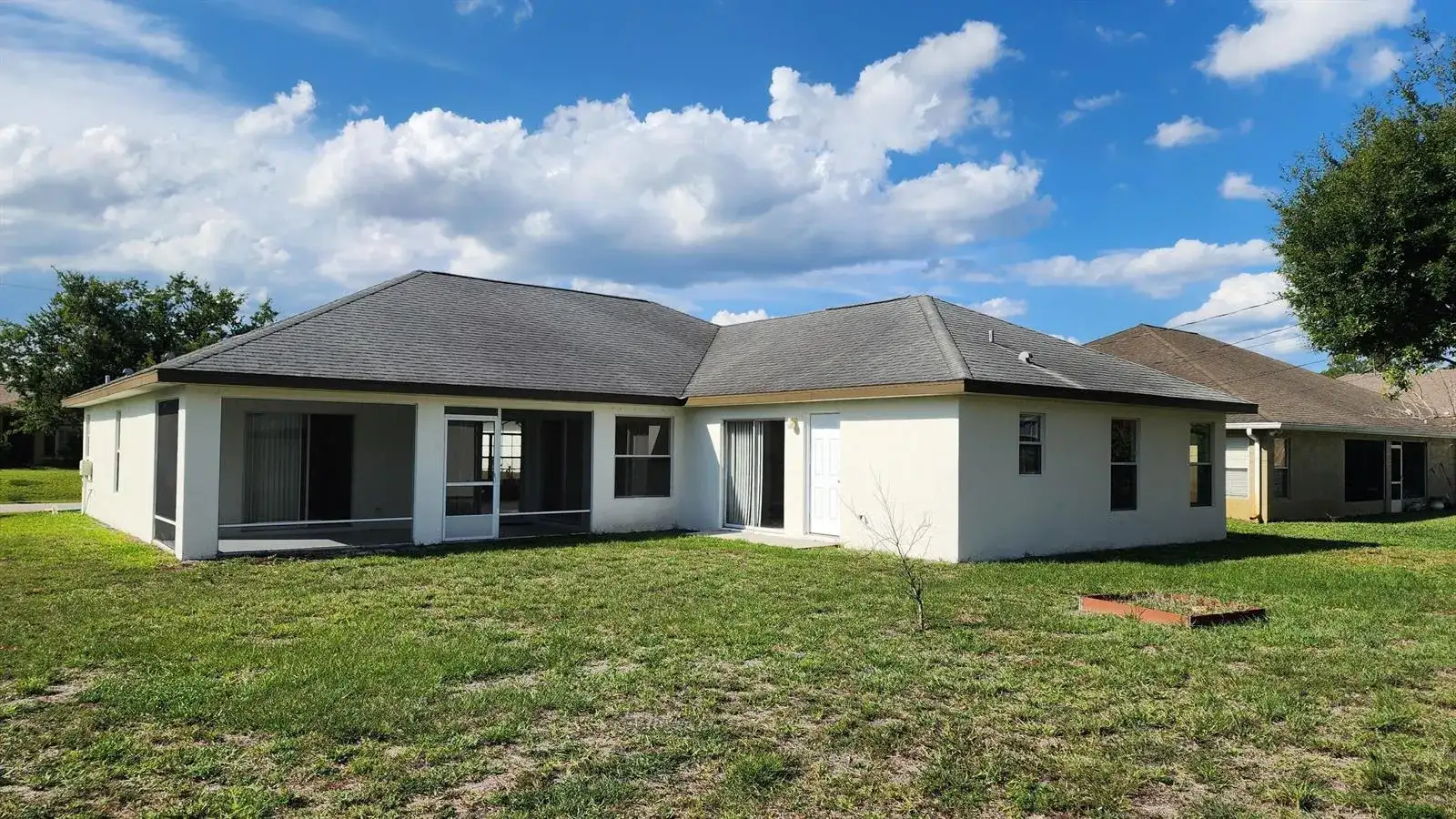474 SW Namoit Place, Port St. Lucie FL 34953 photo 3
