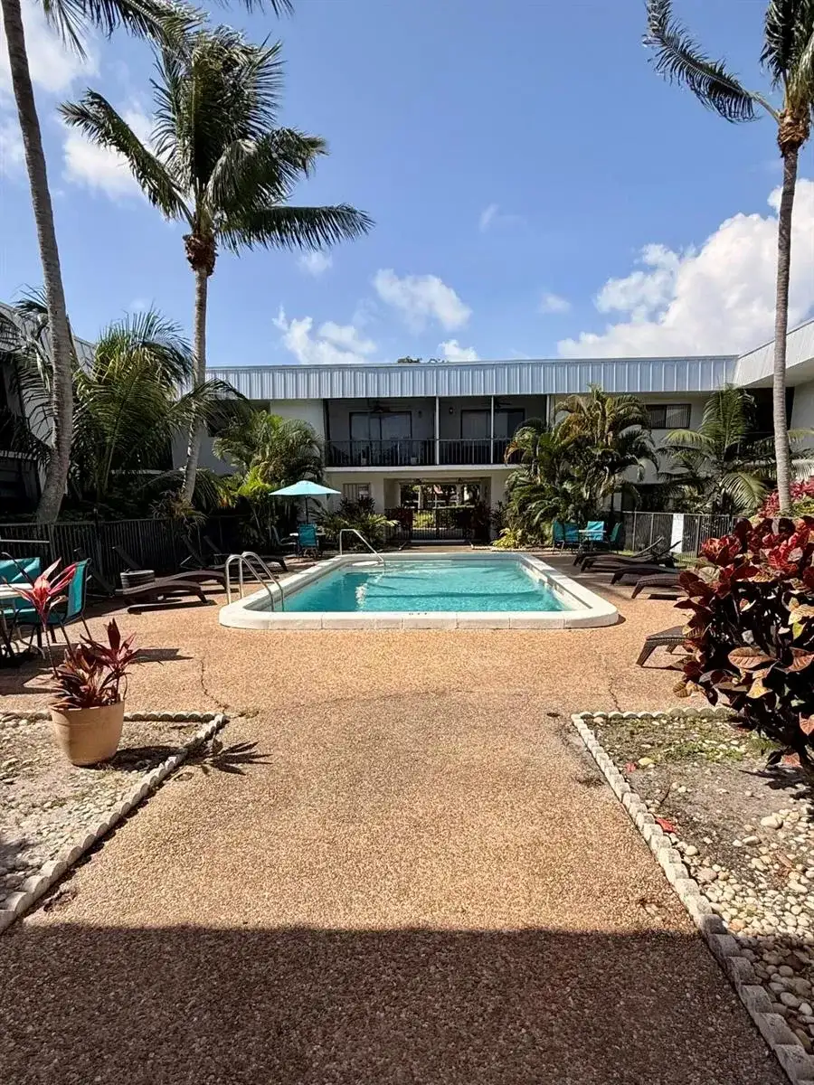 875 NW 13th Street # 405, Boca Raton FL 33486 photo 3