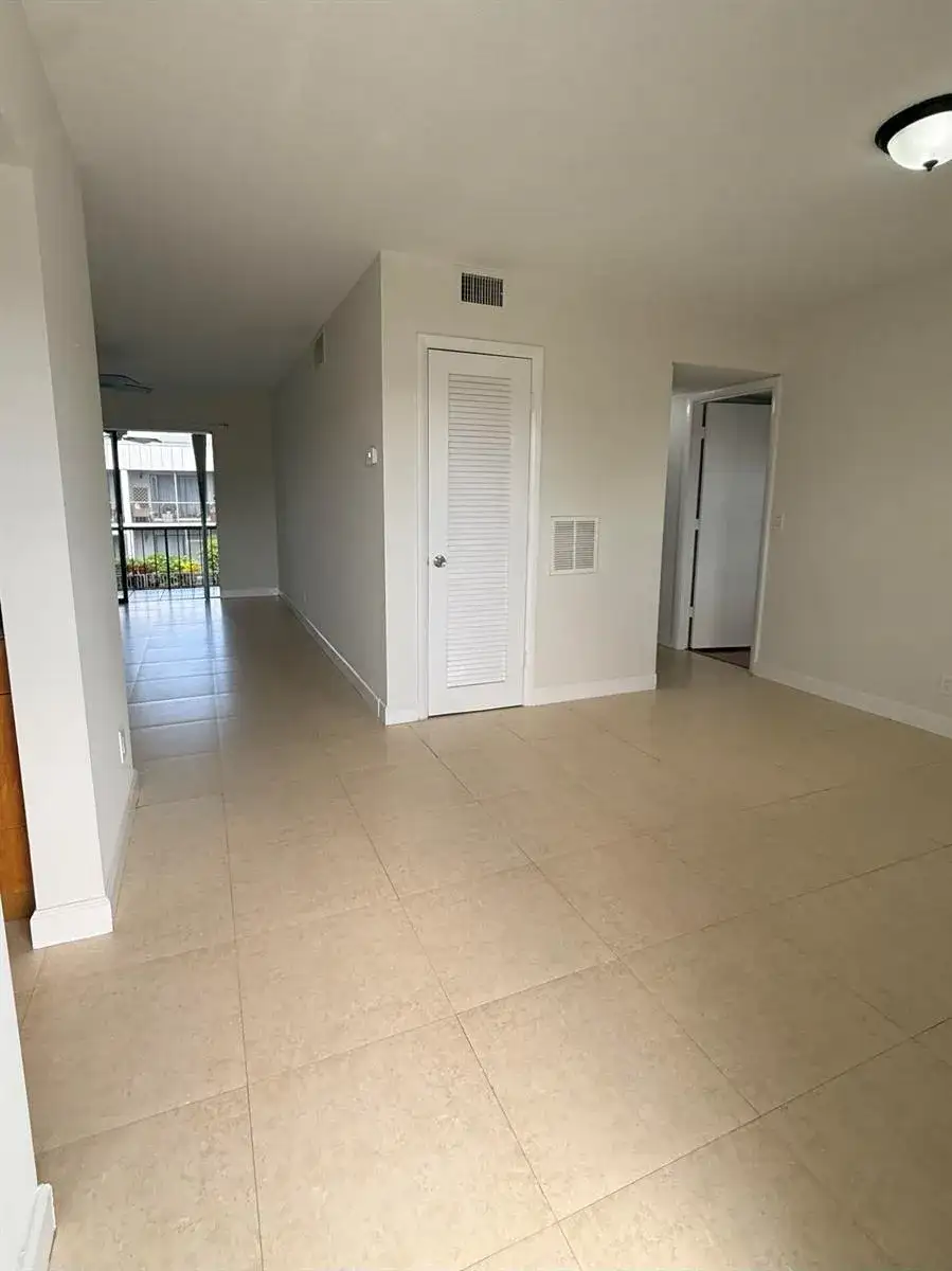 875 NW 13th Street # 405, Boca Raton FL 33486 photo 4