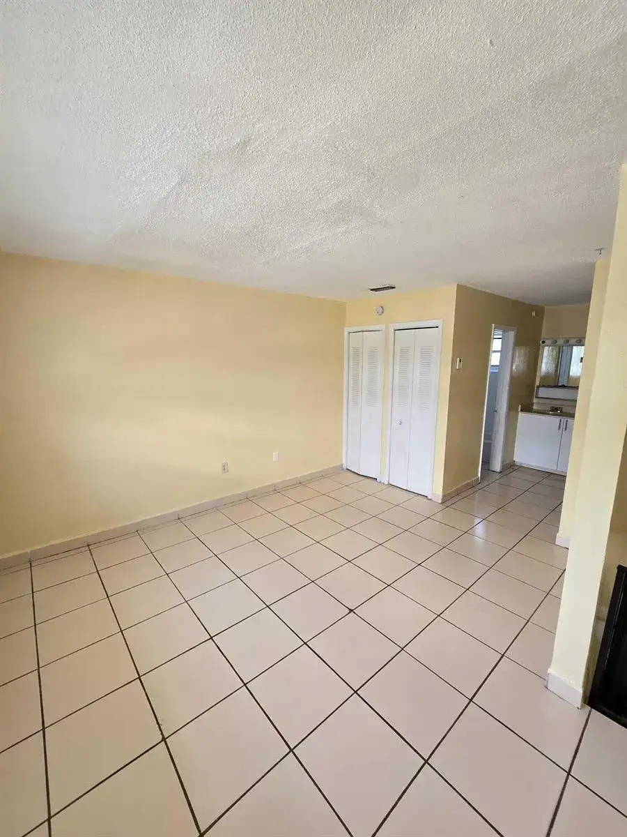 13695 NE 3rd Court # C05, North Miami FL 33161 photo 5