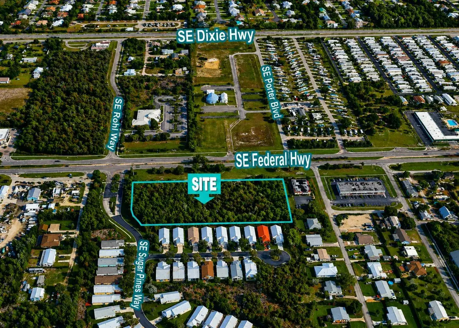 8200 SE Sugar Pines Way, Hobe Sound FL 33455 photo 2