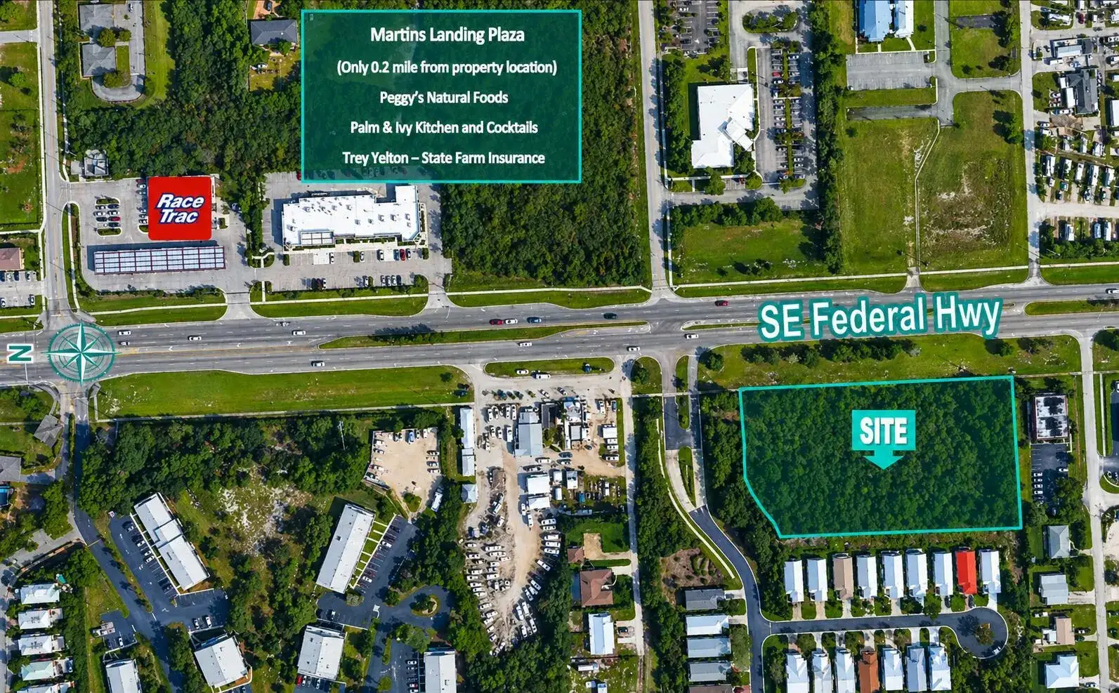 8200 SE Sugar Pines Way, Hobe Sound FL 33455 photo 3