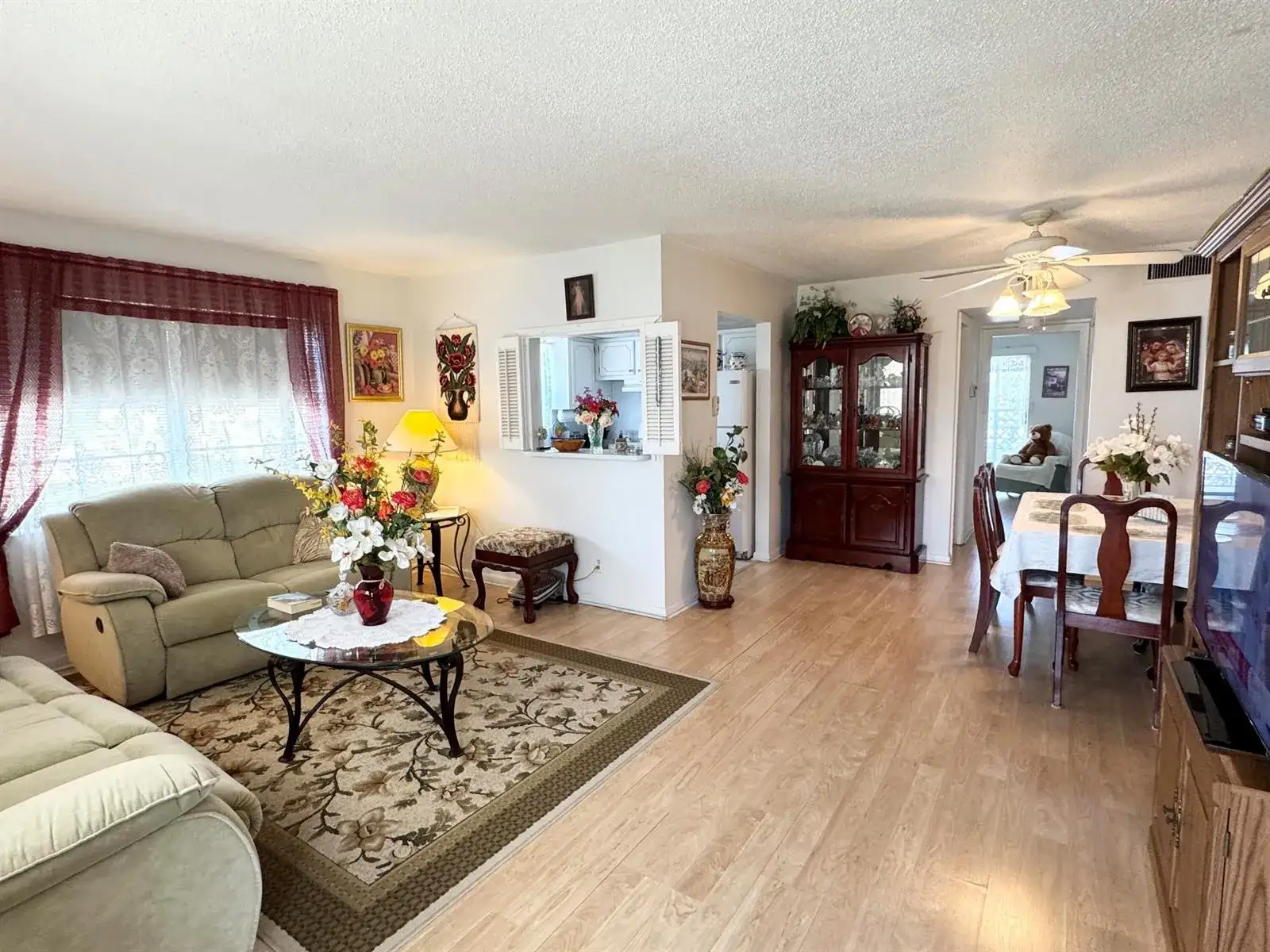 148 Bedford F, West Palm Beach FL 33417 photo 3