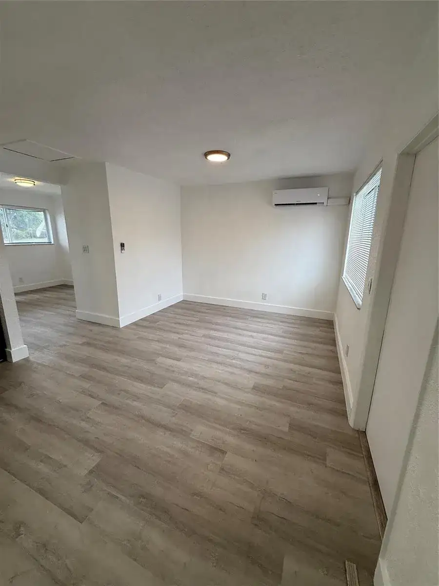 2213 Lincoln Street, Hollywood FL 33020 photo 3
