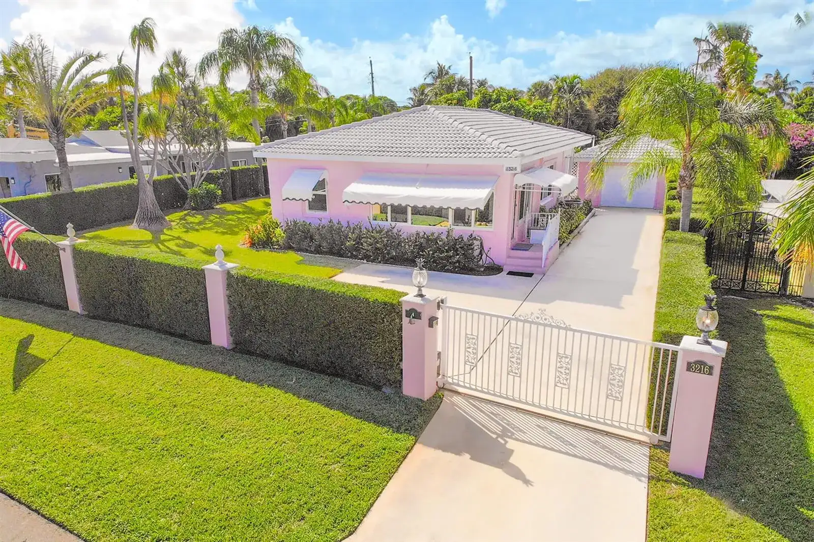 3216 Karen Drive, Delray Beach FL 33483 photo 2