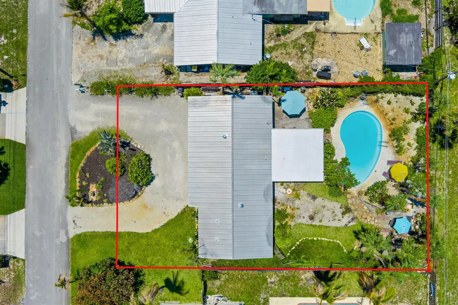 1644 NE Arch Avenue, Jensen Beach FL 34957 photo 2