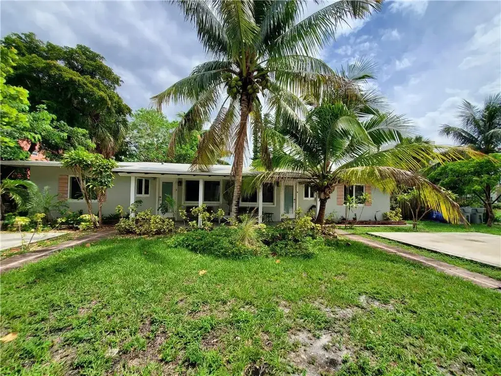 3204 NE 6th Street, Pompano Beach FL 33062 photo 2