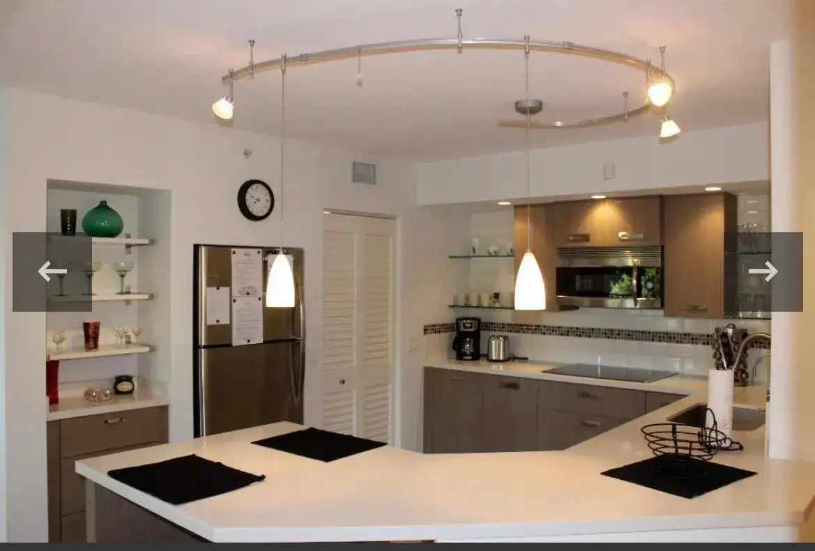 808 Villa Circle, Boynton Beach FL 33435 photo 3