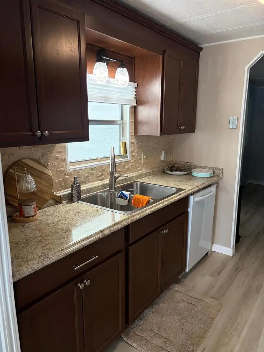 20 Flores Del Way, Fort Pierce FL 34952 photo 3
