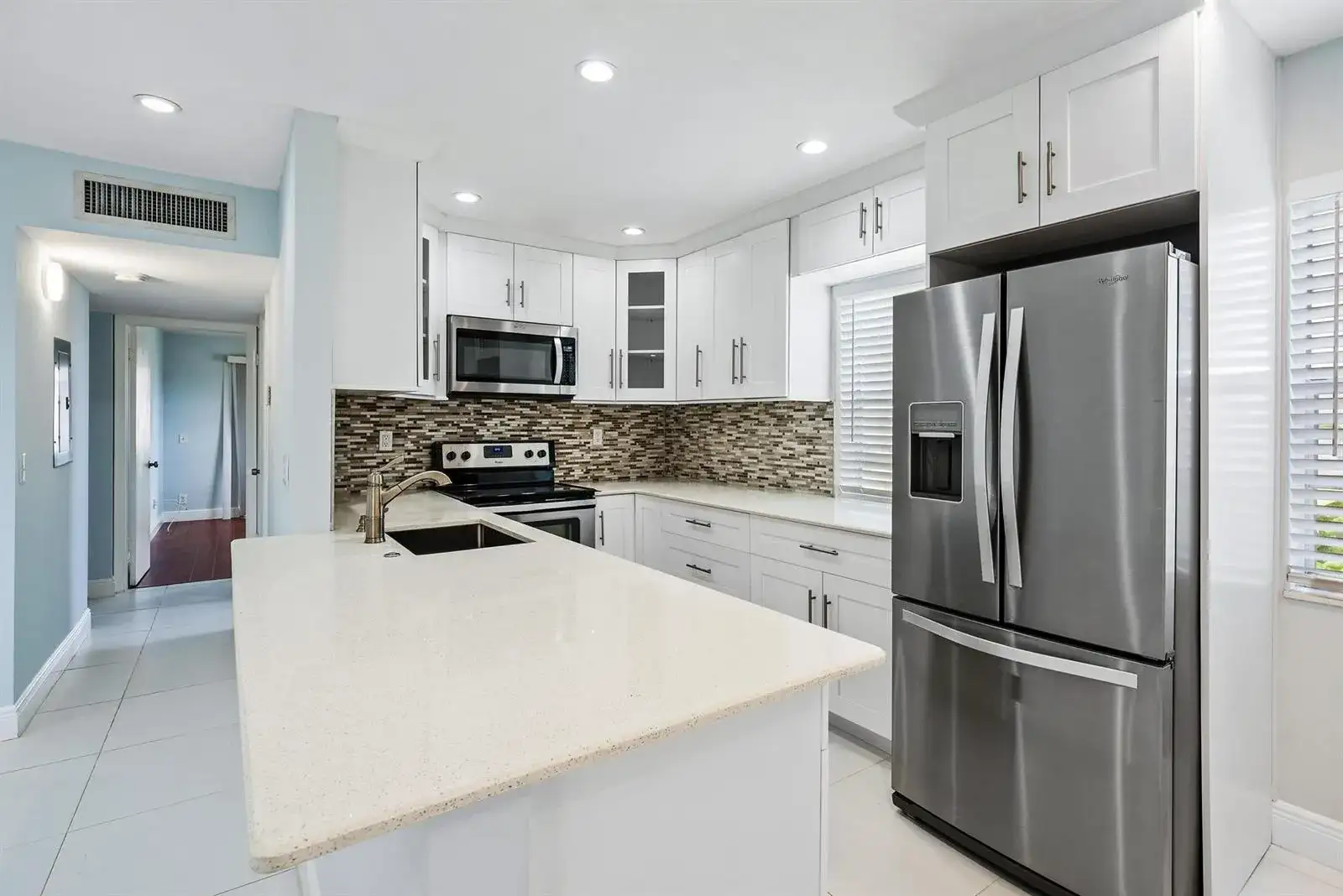 507 Capri K, Delray Beach FL 33484 photo 3