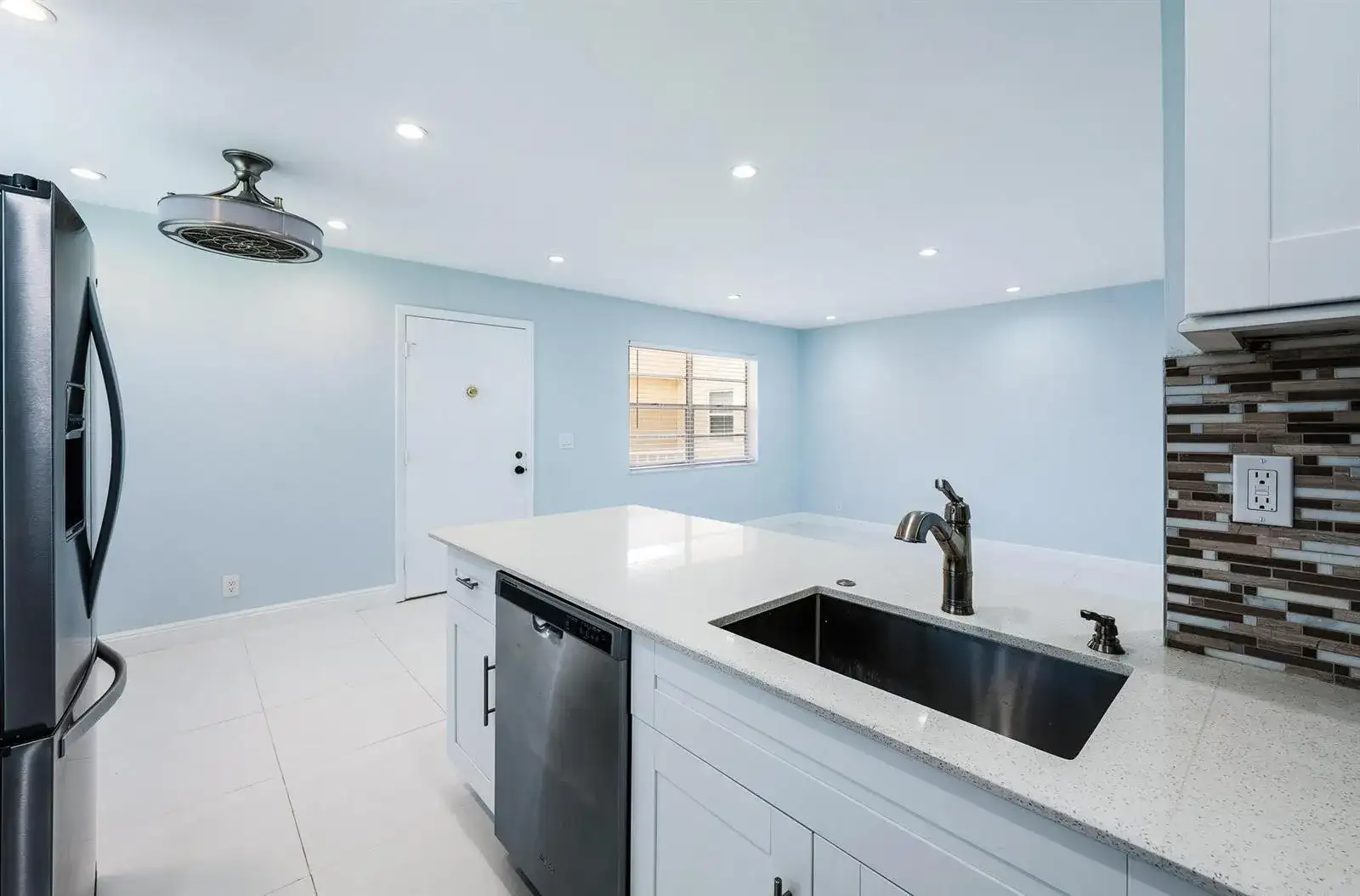 507 Capri K, Delray Beach FL 33484 photo 5