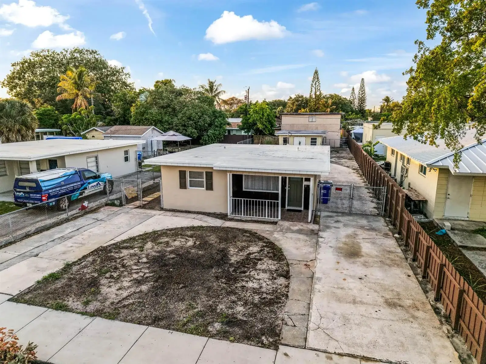 611 NE 34th Street, Pompano Beach FL 33064 photo 3