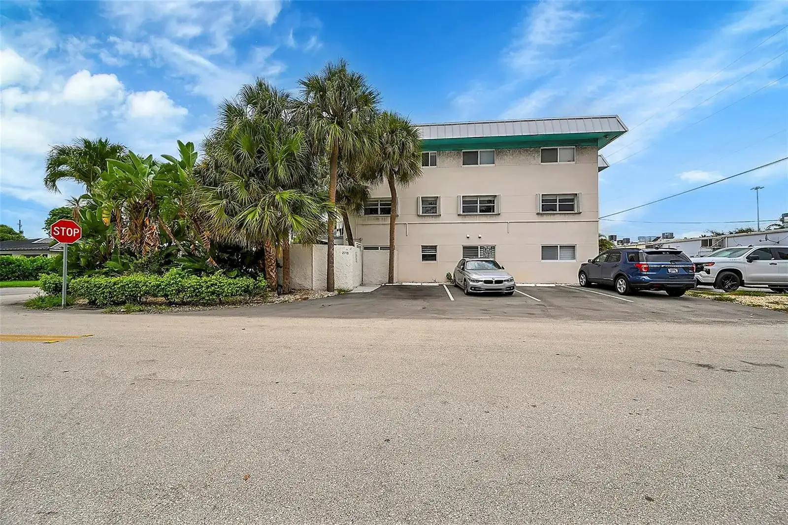 2715 NE 49th Street, Fort Lauderdale FL 33308 photo 4