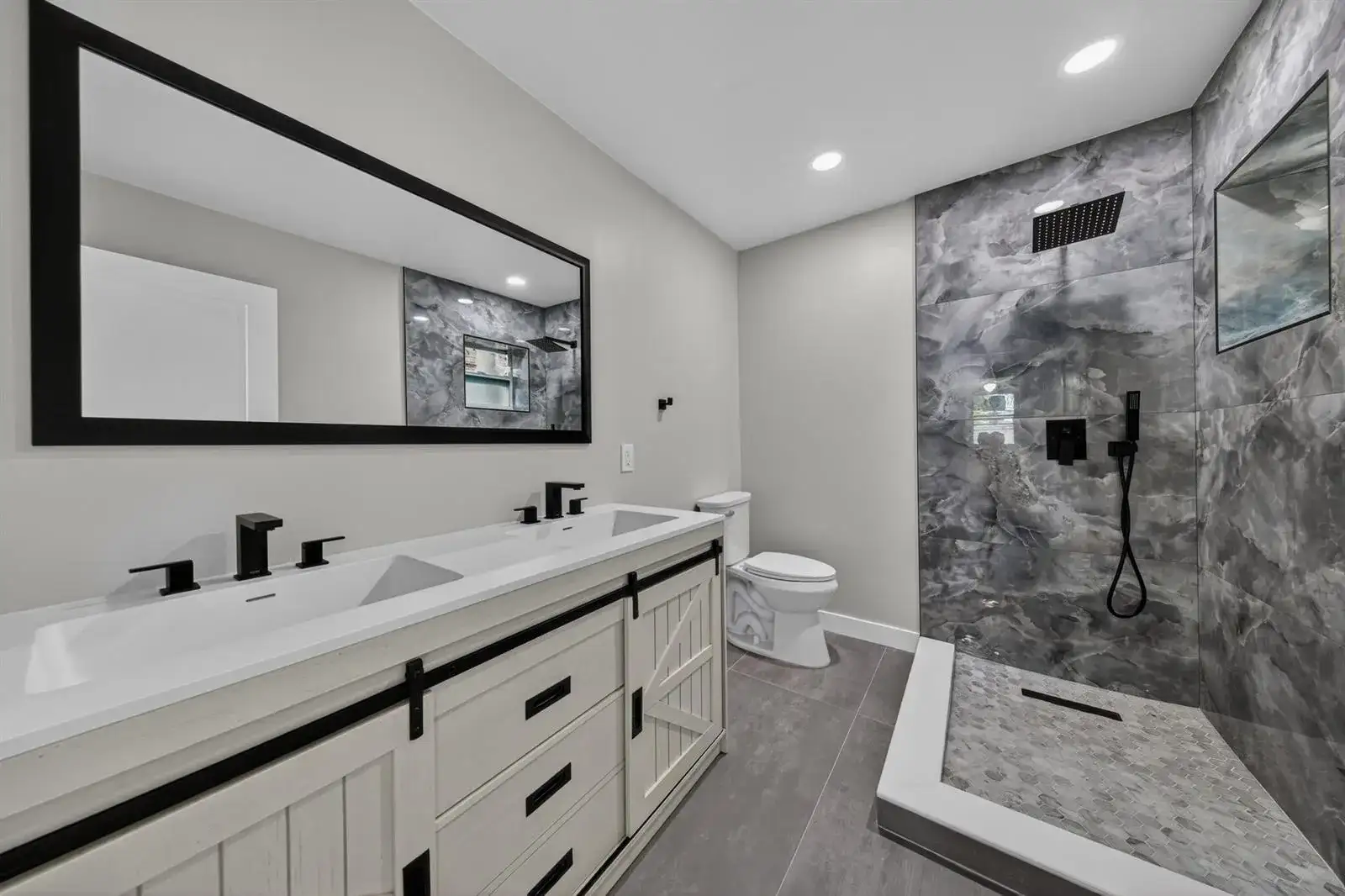 2740 NW 9th Lane, Wilton Manors FL 33311 photo 5