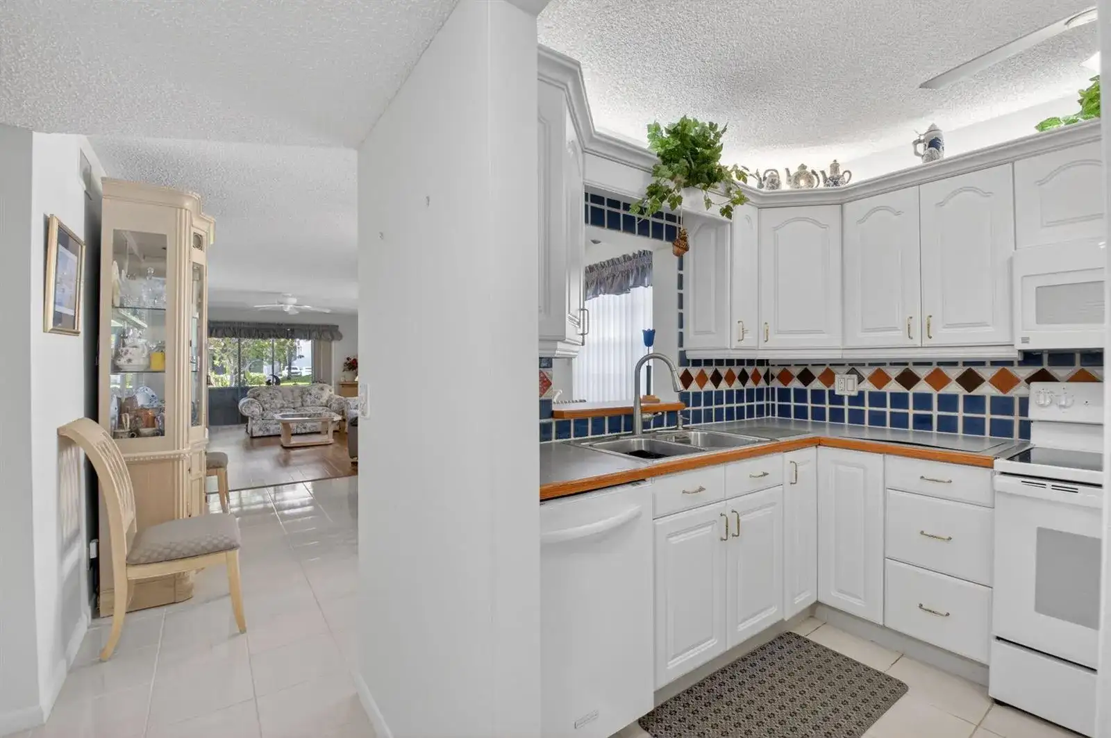 2935 SW 22nd Avenue # 108, Delray Beach FL 33445 photo 5