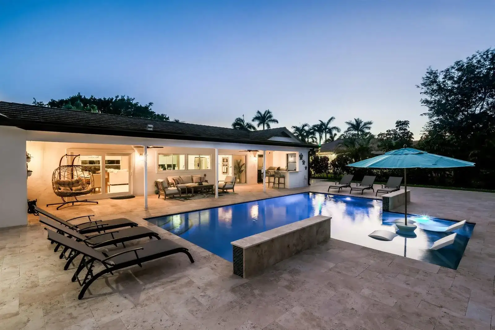 3127 Sherwood Boulevard, Delray Beach FL 33445 photo 2