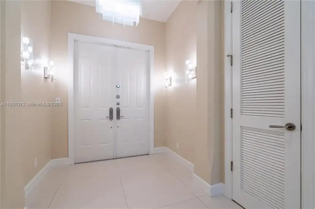 3121 NE 26th Street, Fort Lauderdale FL 33305 photo 3