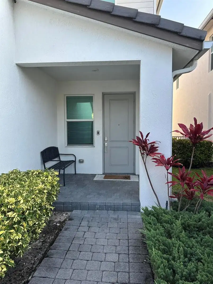 1131 Verde Court, Deerfield Beach FL 33064 photo 2