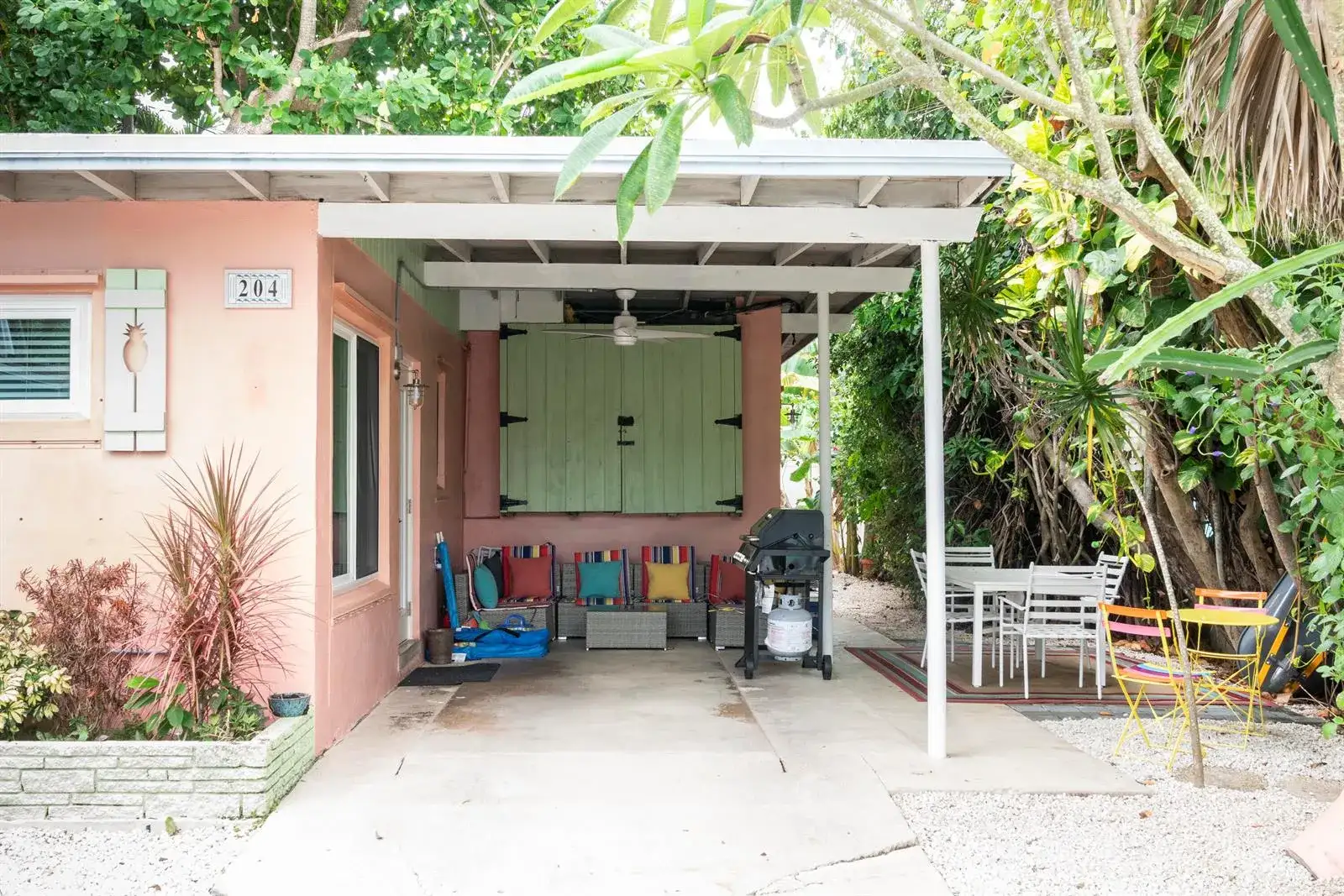 204 Coral Road, Boynton Beach FL 33435 photo 2
