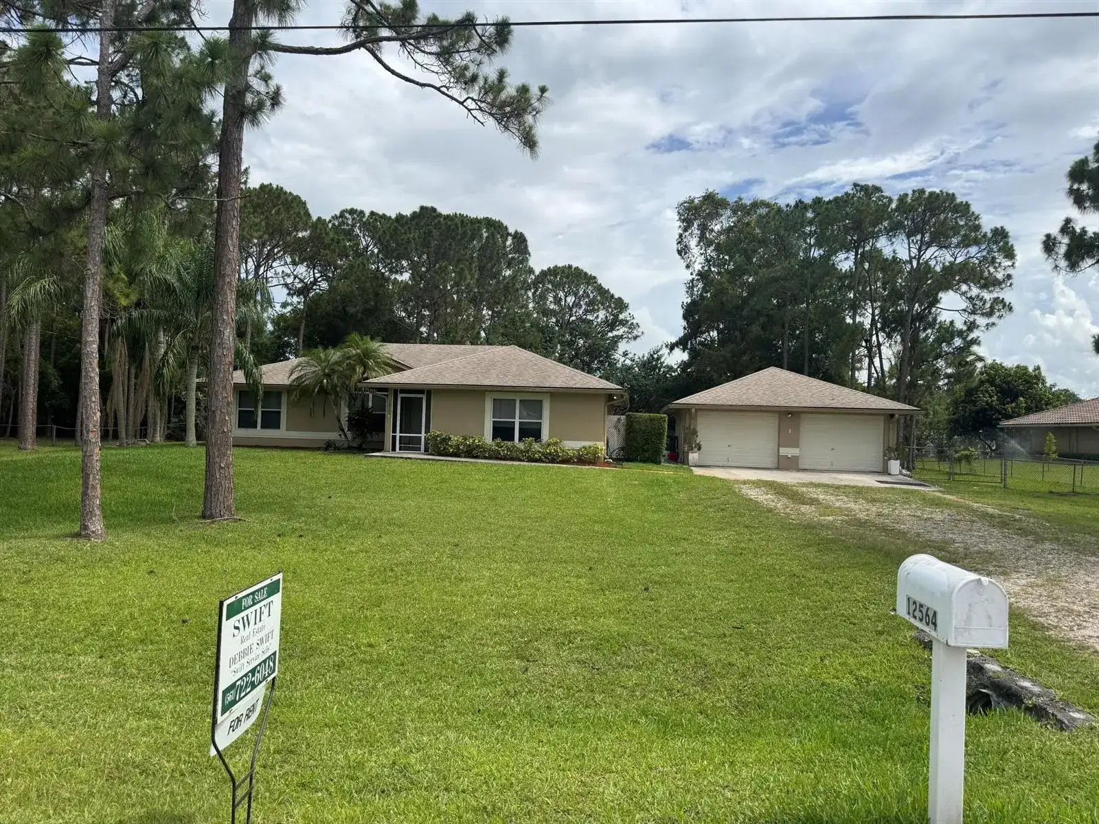 12564 N 68th Street, West Palm Beach FL 33412 photo 2