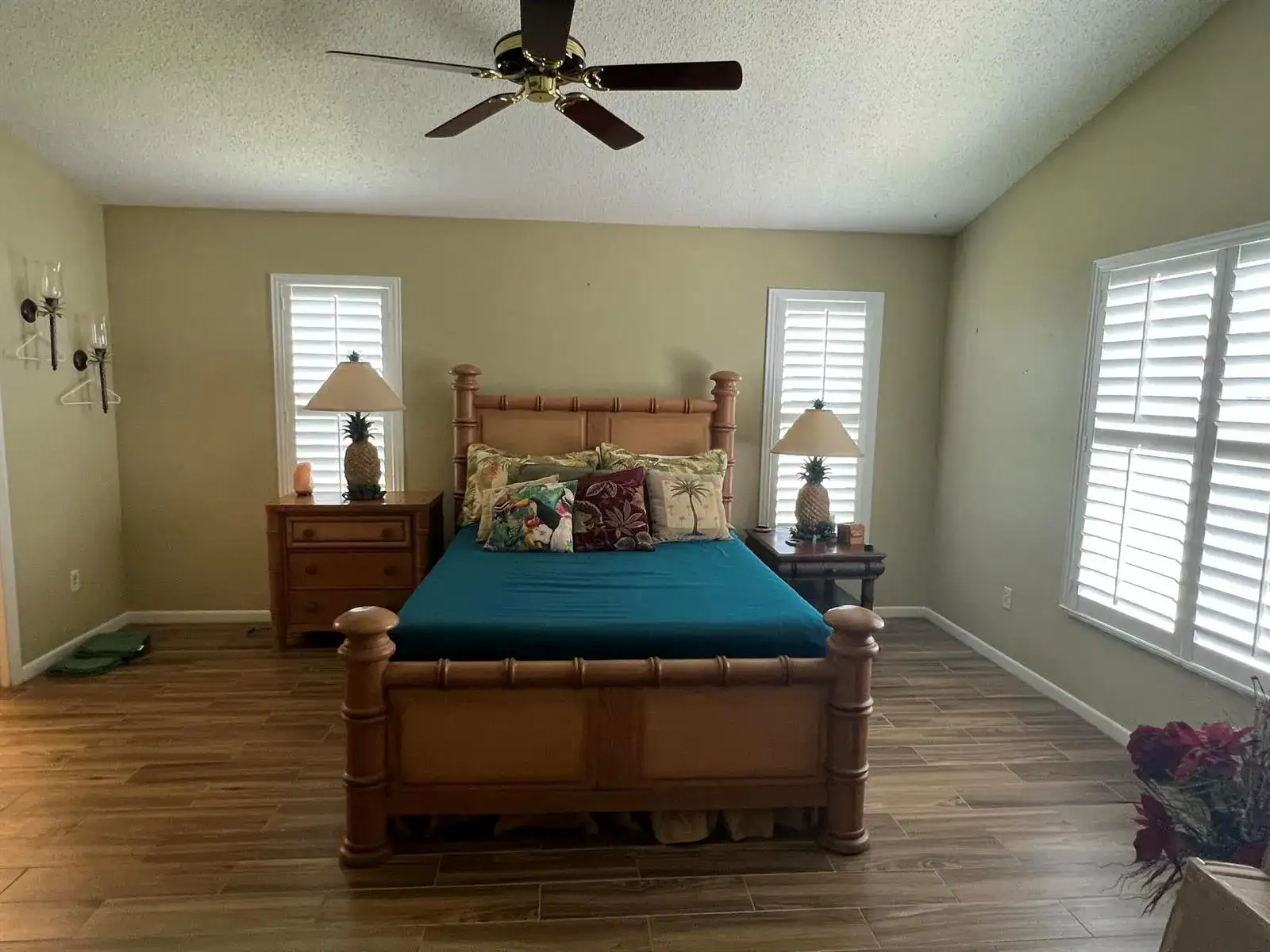 1142 NW Lombardy Drive, Port St. Lucie FL 34986 photo 3