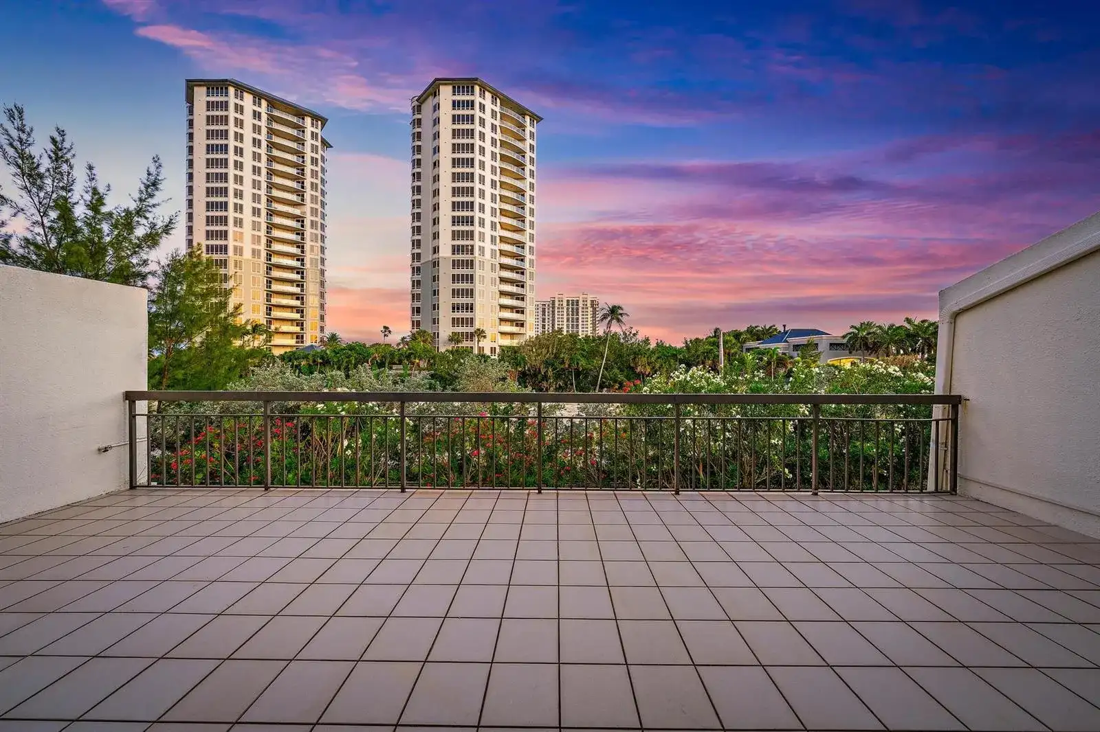 3970 N Ocean Drive # 6, Singer Island FL 33404 photo 4