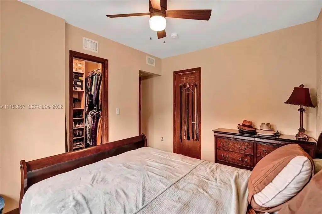 4808 Queen Palm Lane, Tamarac FL 33319 photo 5