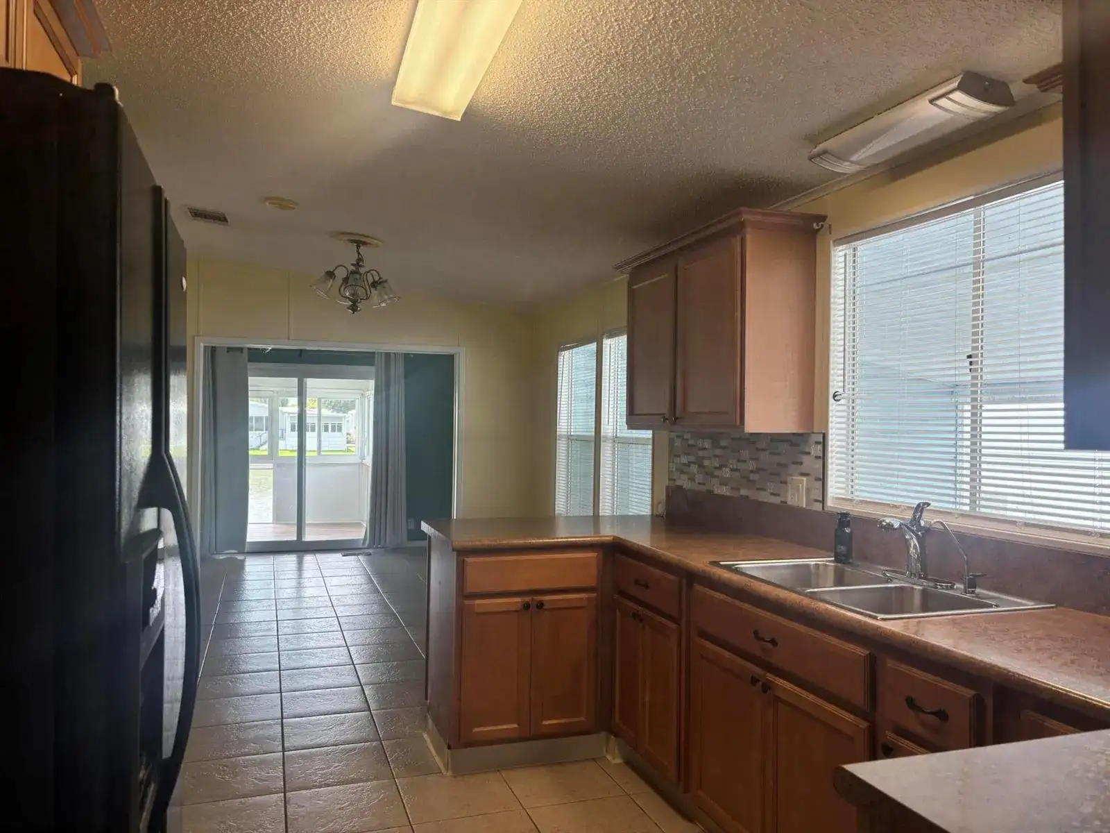 1586 SW 35th Circle, Okeechobee FL 34974 photo 4