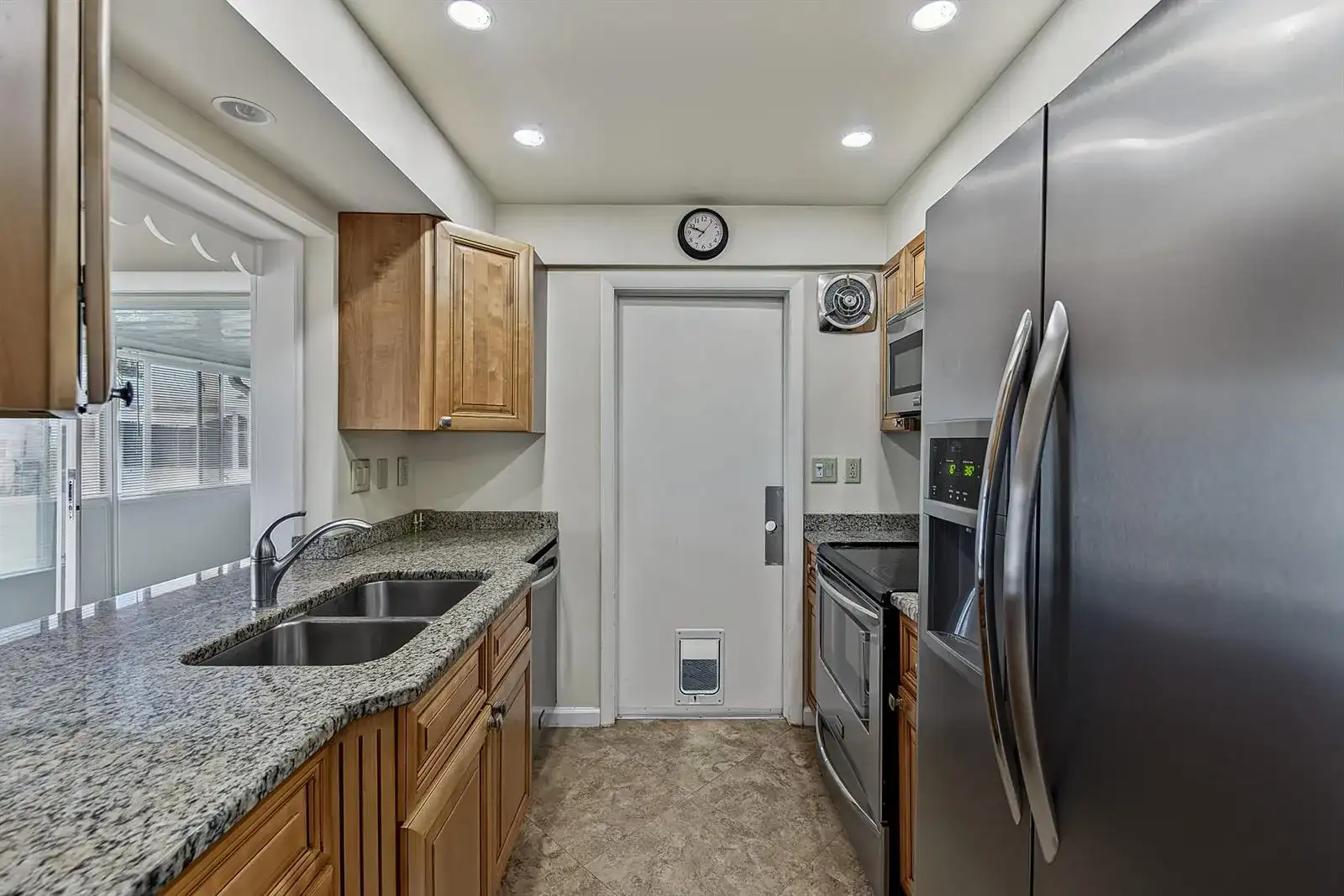2581 E Golf Boulevard, Pompano Beach FL 33064 photo 2