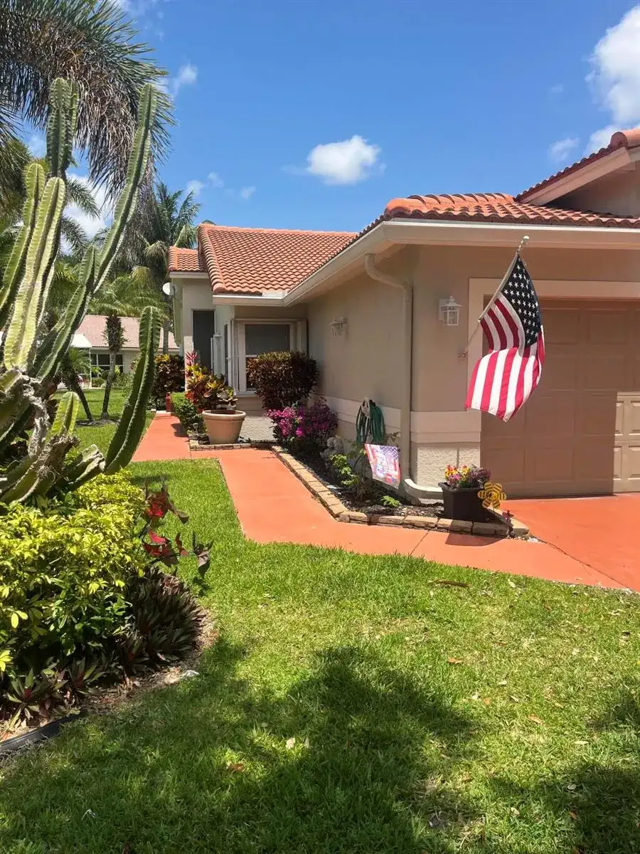 96 Sausalito Circle, Boynton Beach FL 33436 photo 3