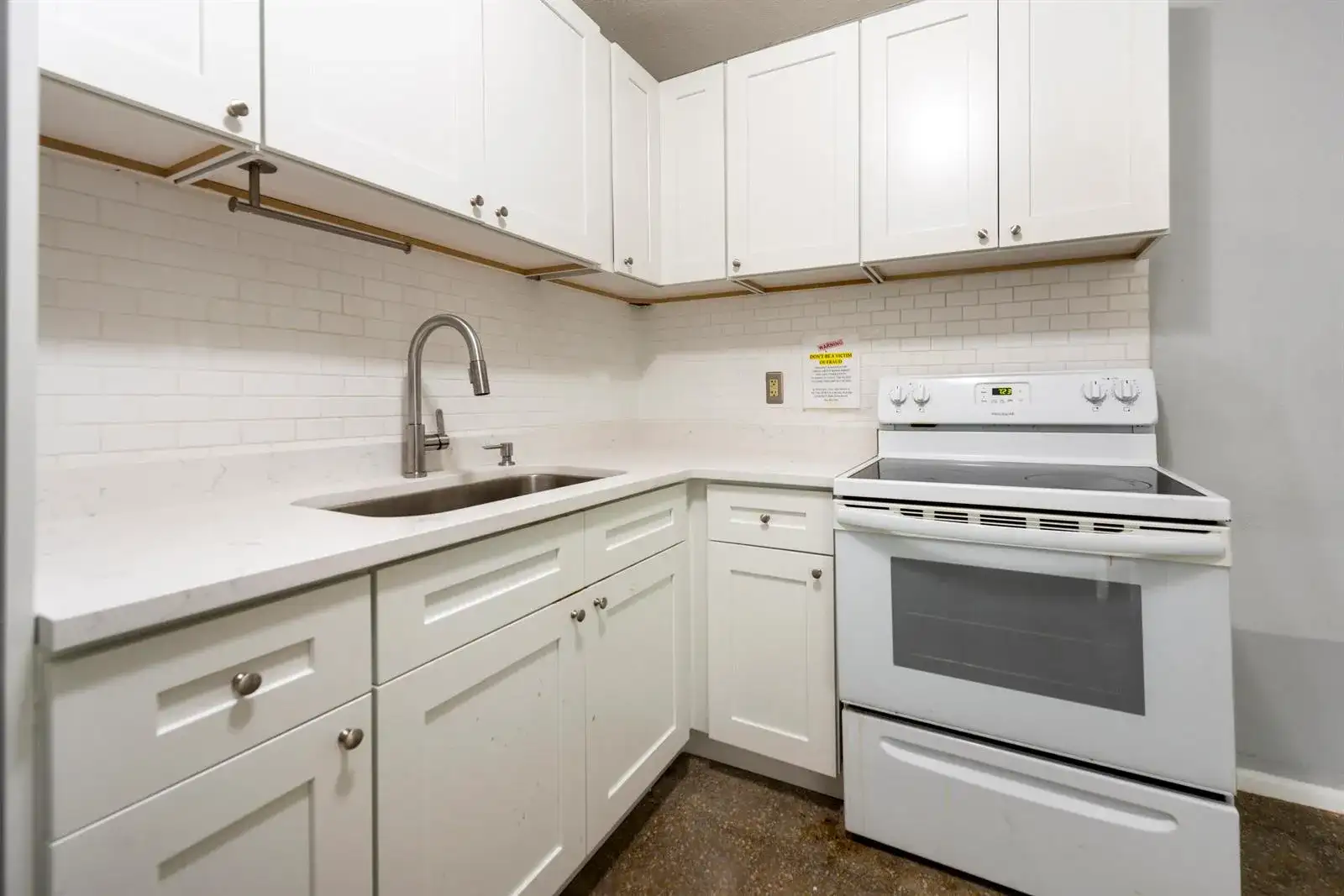 806 NE 16th Place # 8, Fort Lauderdale FL 33305 photo 4