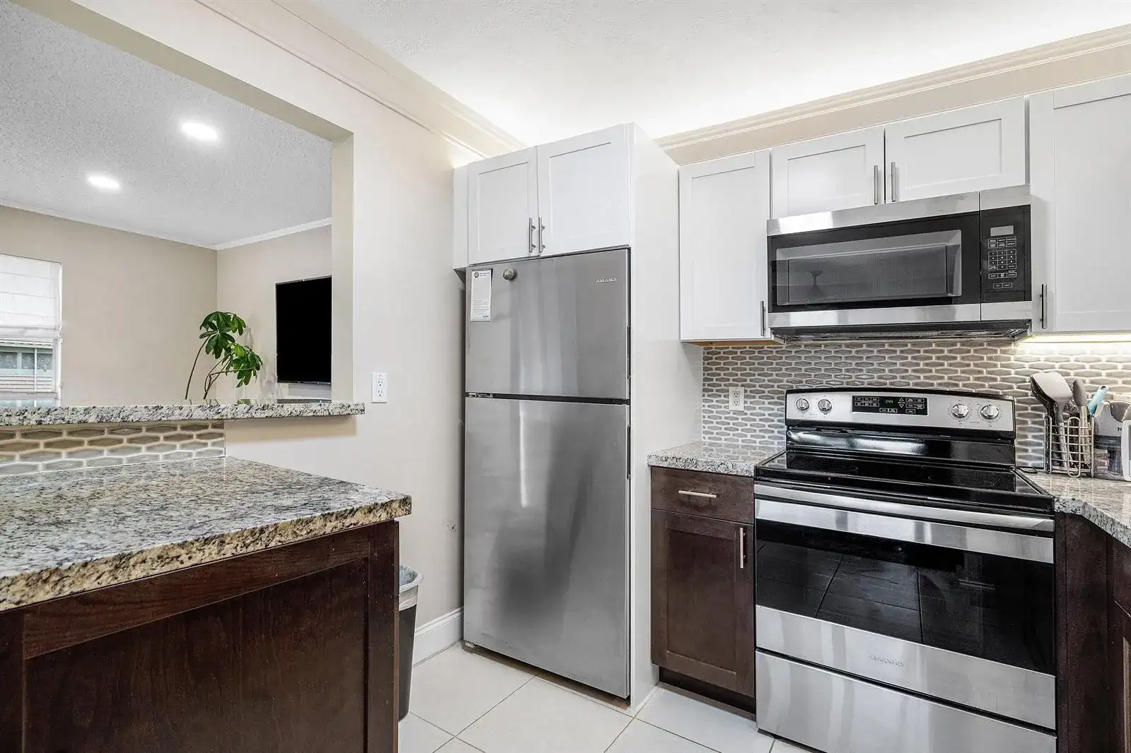 142 Brittany Terrace, Delray Beach FL 33446 photo 3