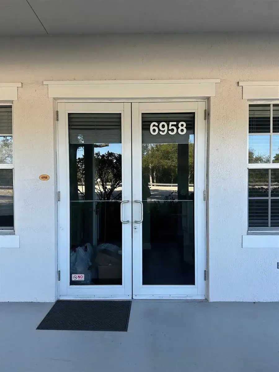 6958 Griffin Road # 9, Davie FL 33314 photo 3