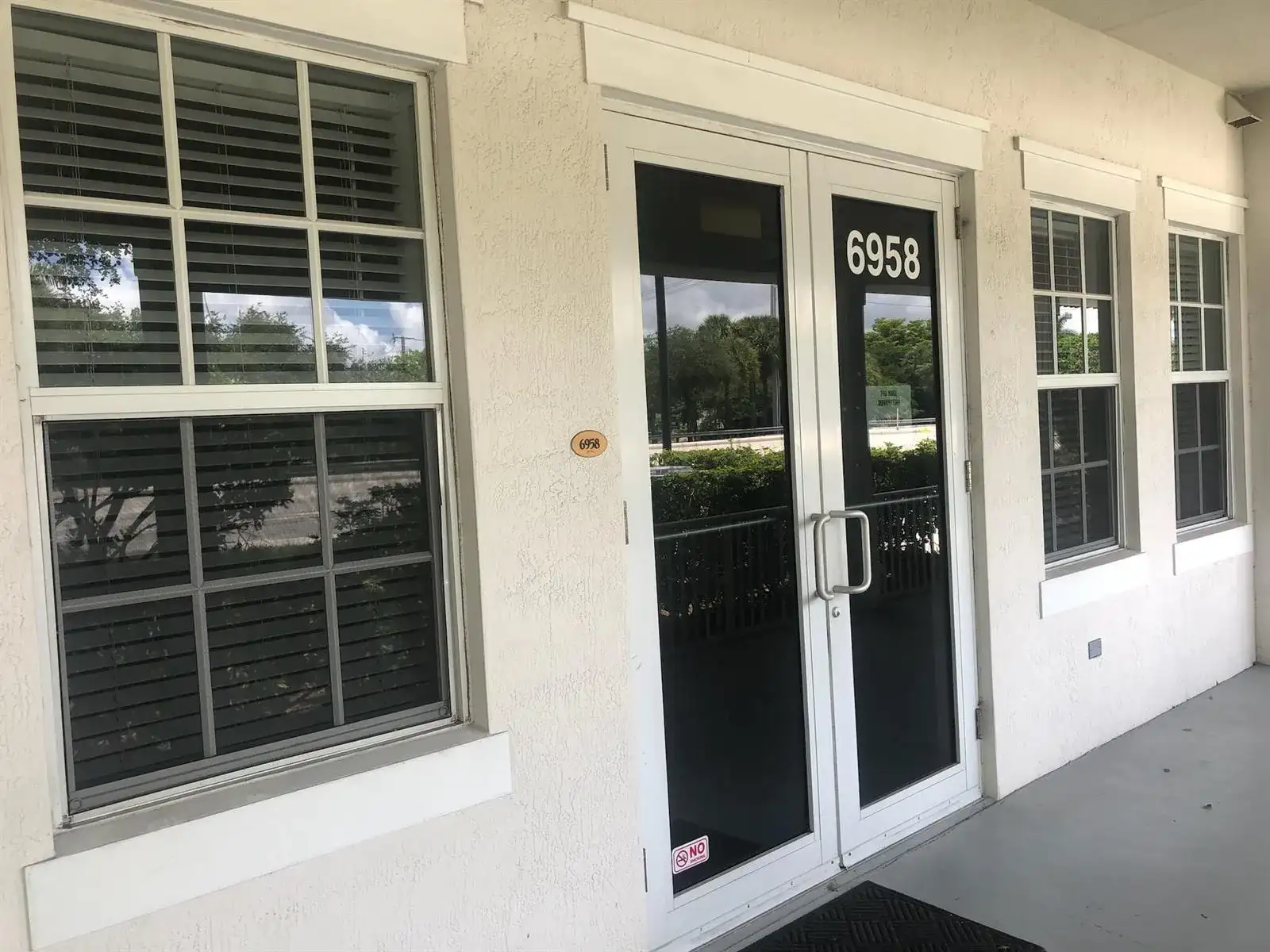 6958 Griffin Road # 9, Davie FL 33314 photo 4