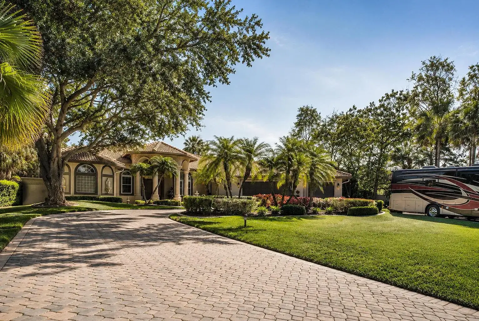 5884 NW 79th Way, Parkland FL 33067 photo 4