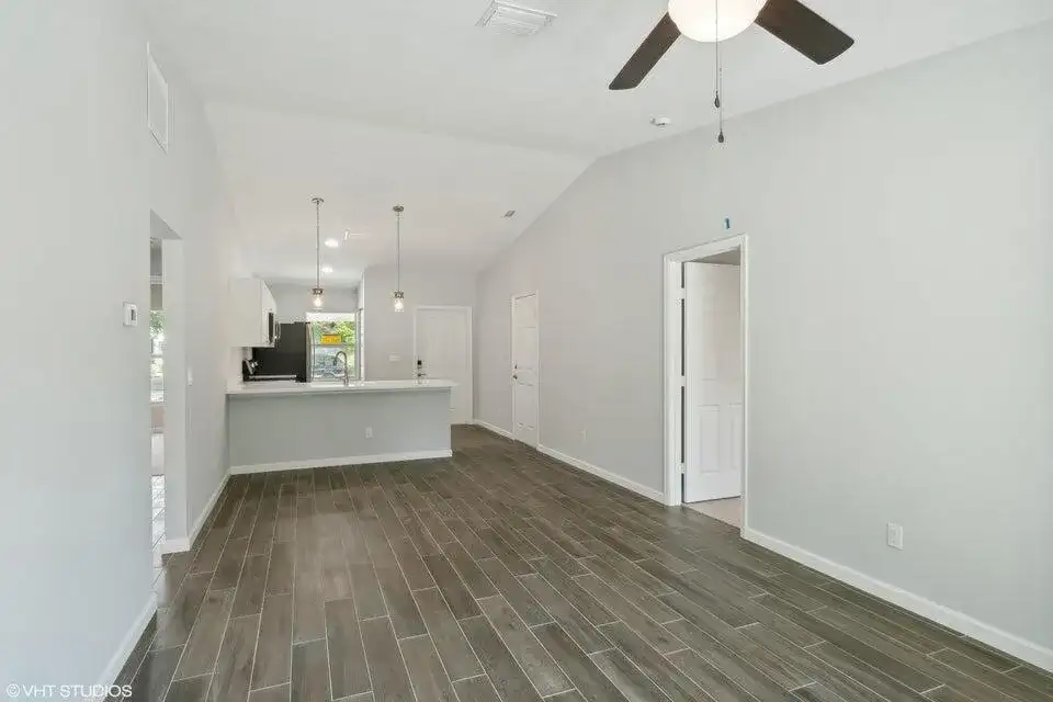 636 35th Street, West Palm Beach FL 33407 photo 5