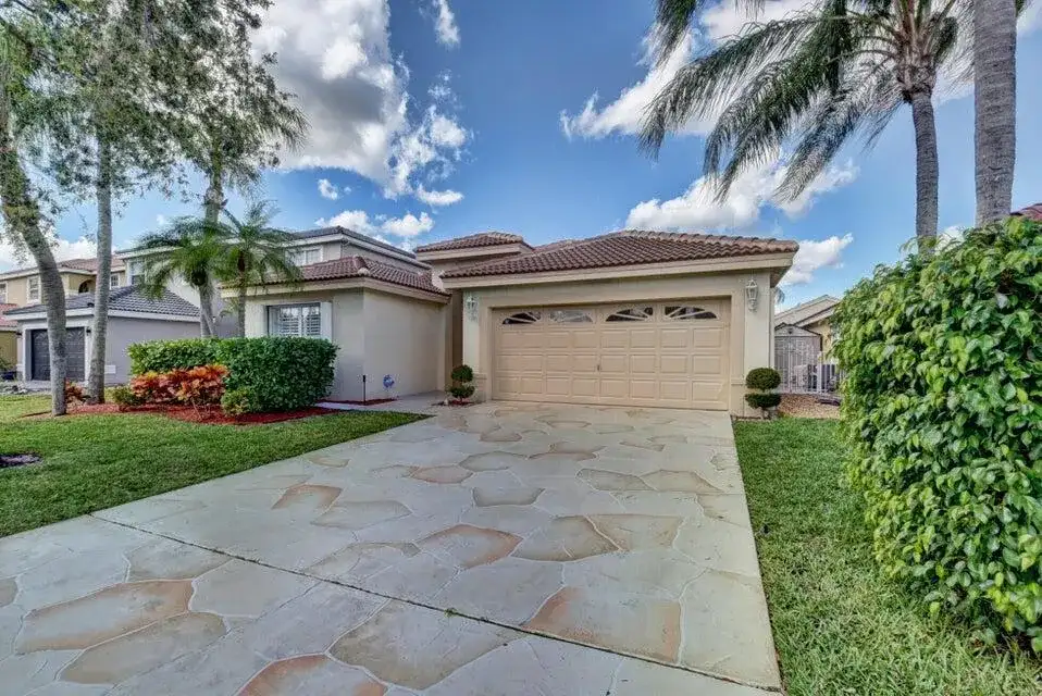 18967 Treble Lane, Boca Raton FL 33498 photo 2