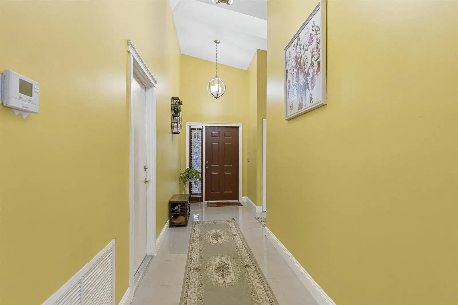 7040 Golf Pointe Circle, Tamarac FL 33321 photo 5